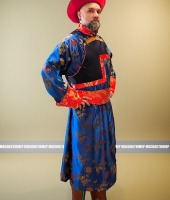 Бурятский мужской костюм в прокат в Москве: халат (дэгэл), пояс, шапка (малгай).